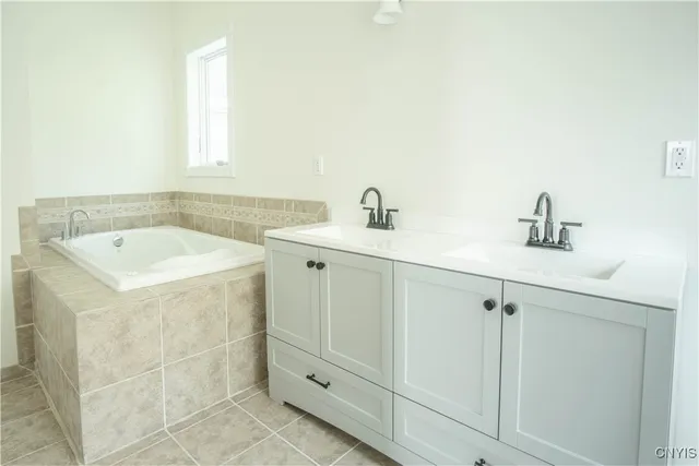 $689,900 | 27787 County Route 179, Chaumont, NY 13622