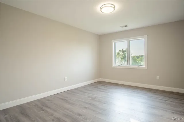 $689,900 | 27787 County Route 179, Chaumont, NY 13622