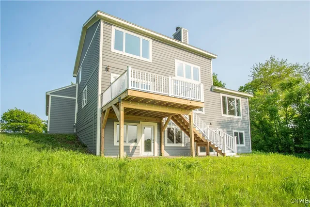 $689,900 | 27787 County Route 179, Chaumont, NY 13622