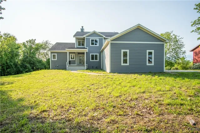 $689,900 | 27787 County Route 179, Chaumont, NY 13622