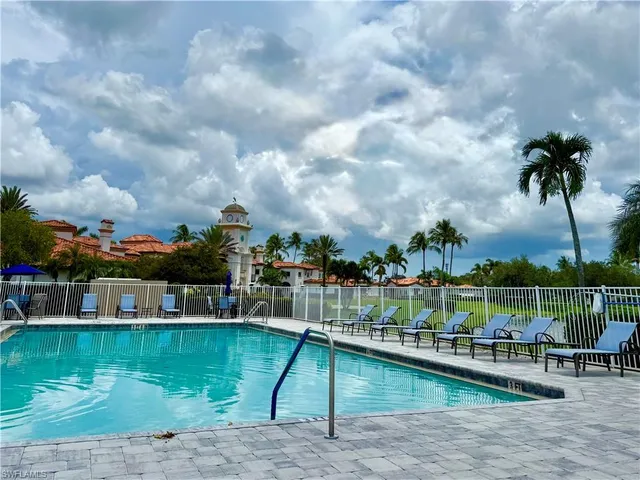 $499,900 | 4171 Los Altos Court, Naples, FL 34109