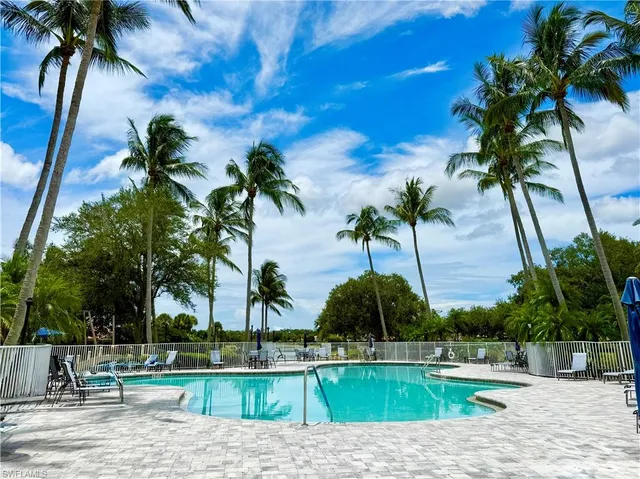 $499,900 | 4171 Los Altos Court, Naples, FL 34109