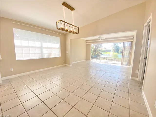 $499,900 | 4171 Los Altos Court, Naples, FL 34109