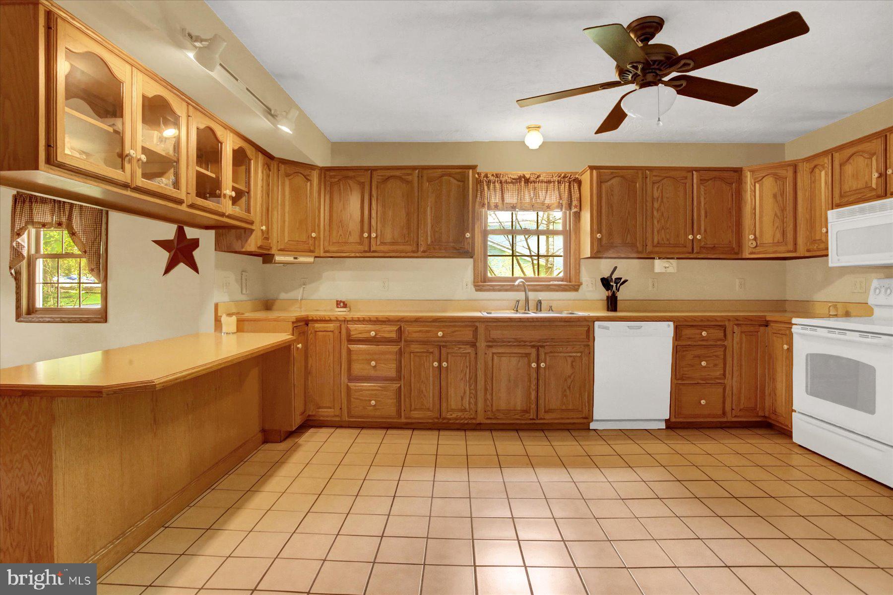 339 Park Drive Reedsville, PA 17084 - Photo 6 of 46