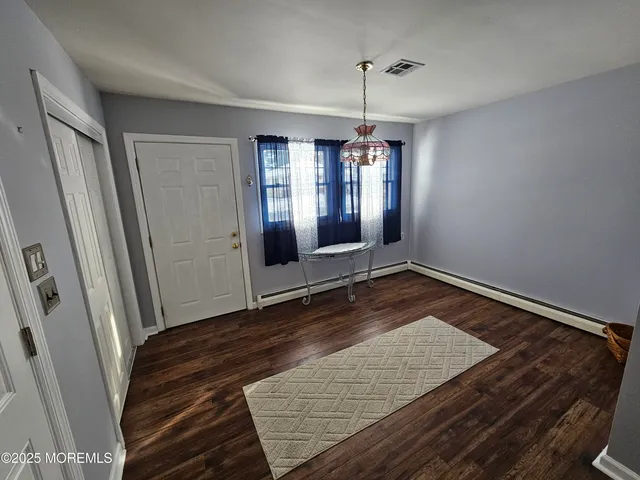 $286,500 | 11 Margarita Street, Toms River, NJ 08757