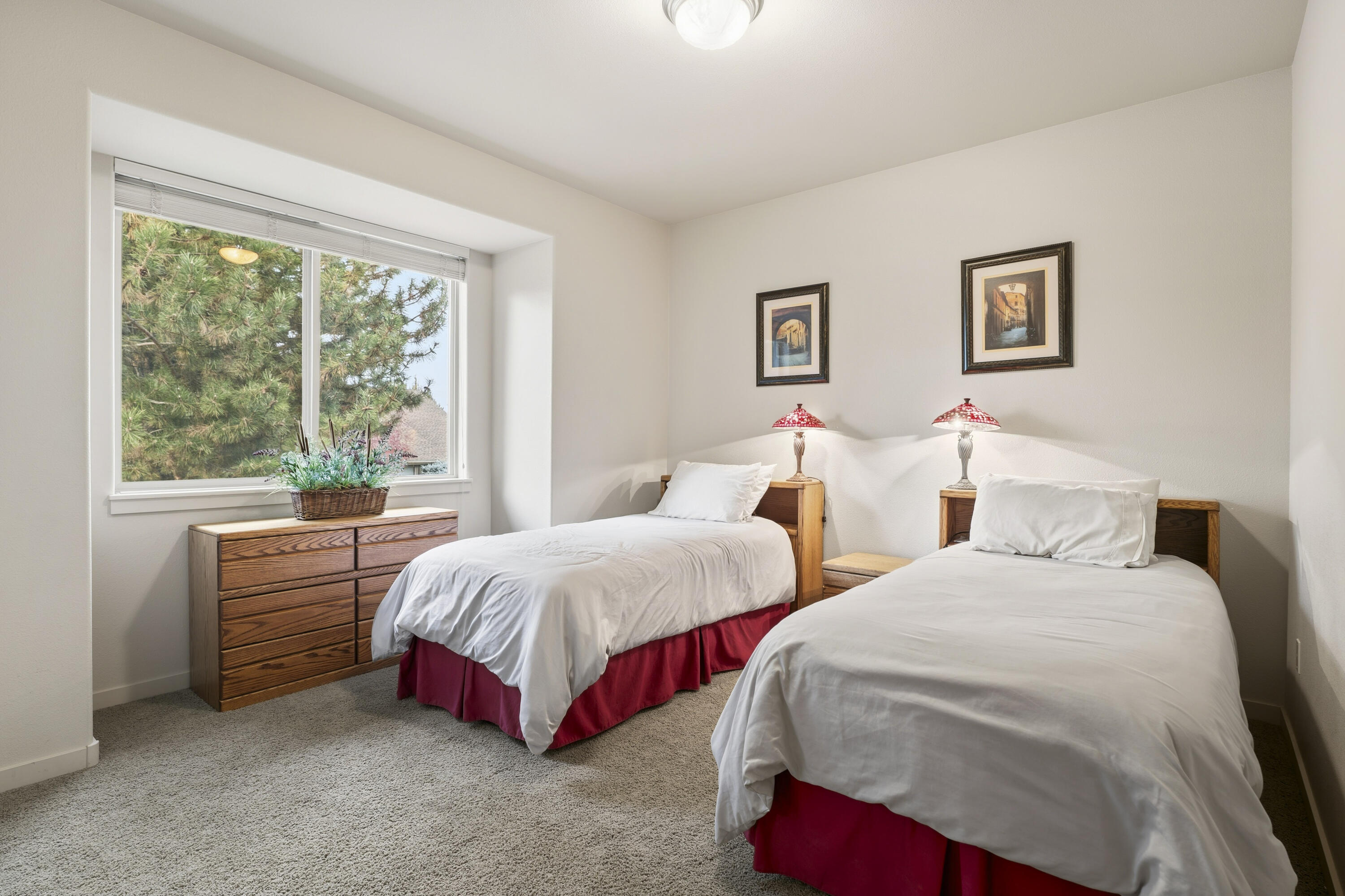 11130 Village Loop Redmond, OR 97756 - Photo 15 of 50