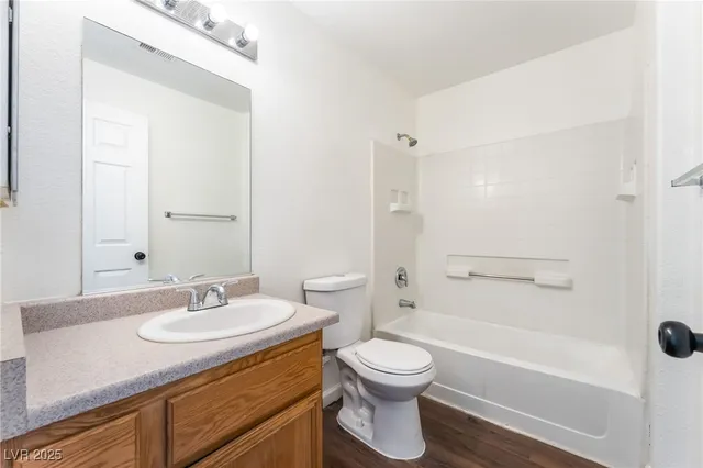 $1,599 | 4730 East Craig Road, Unit 2061, Las Vegas, NV 89115