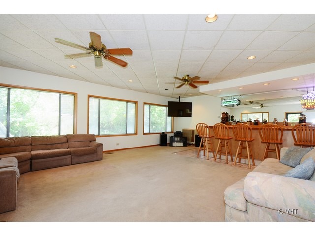 605 Long Road Glenview, IL 60025 - Photo 5 of 13