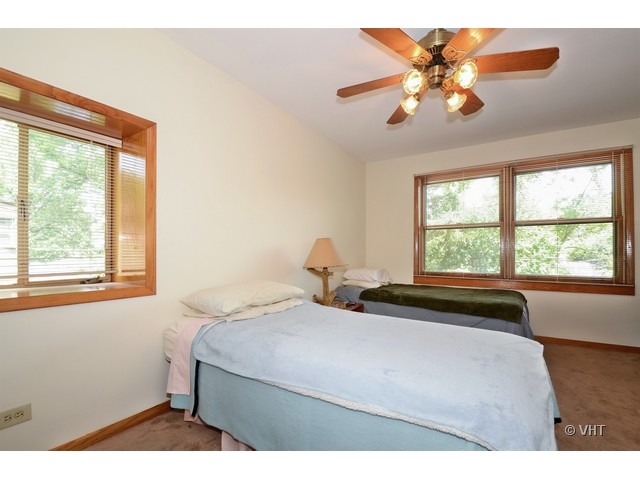 605 Long Road Glenview, IL 60025 - Photo 9 of 13