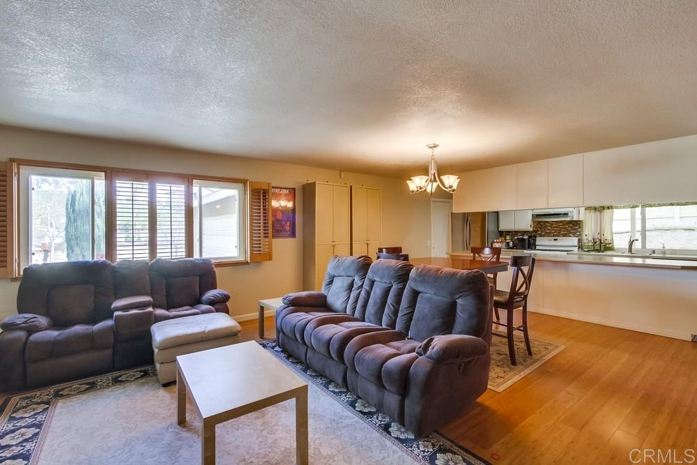 13704 Pomerado Road Poway, CA 92064 - Photo 4 of 25 Gallery Image 4