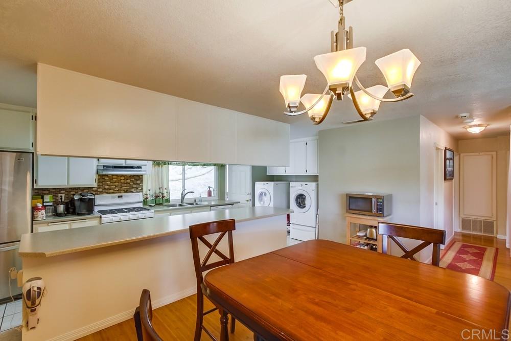 13704 Pomerado Road Poway, CA 92064 - Photo 7 of 25 Gallery Image 7