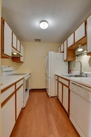 $2,650 | 15 Bower Road, Unit A11, Quincy, MA 02169