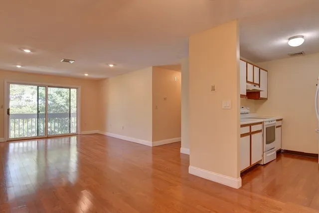 $2,650 | 15 Bower Road, Unit A11, Quincy, MA 02169