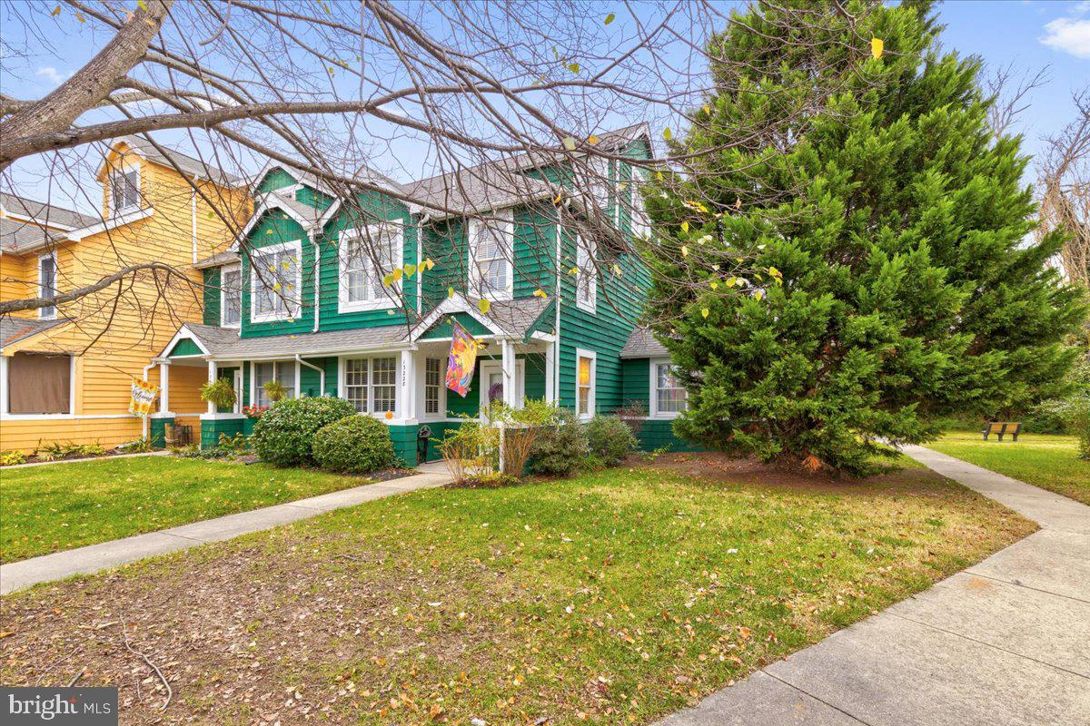 13228 Clipper Circle Solomons, MD 20688 - Photo 2 of 39 Great corner lot with extra space!