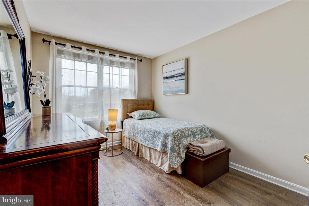 13228 Clipper Circle Solomons, MD 20688 - Photo 23 of 39 2nd bedroom has great light!