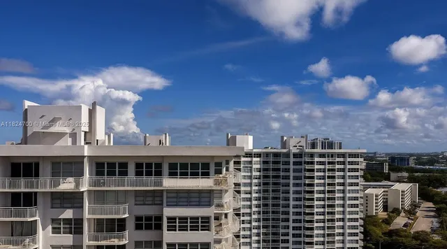 $320,000 | 2750 Northeast 183rd Street, Unit 2103, Aventura, FL 33160