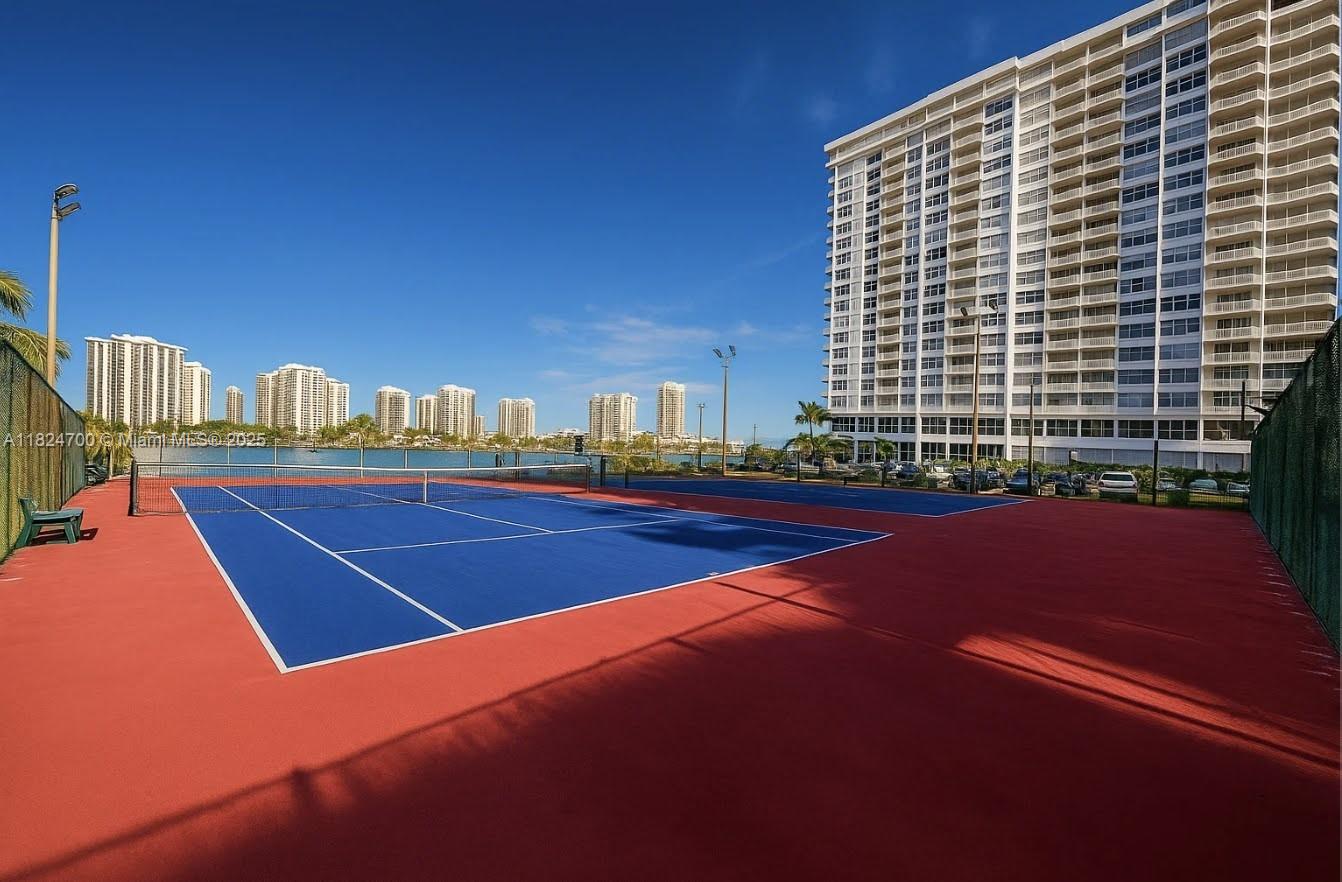 2750 Northeast 183rd Street, Unit 2103 Aventura, FL 33160 - Photo 29 of 30