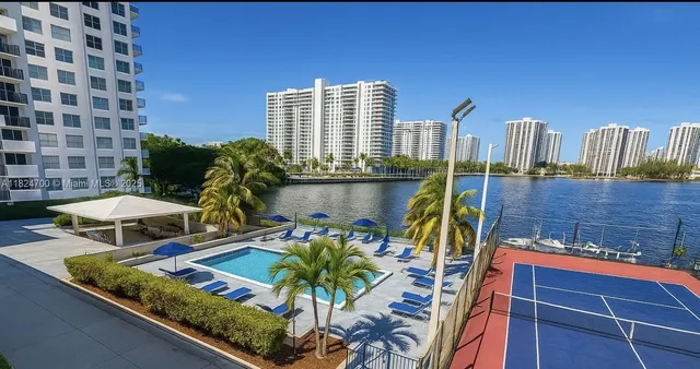 $320,000 | 2750 Northeast 183rd Street, Unit 2103, Aventura, FL 33160