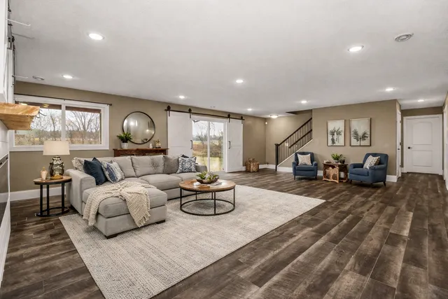 $565,000 | 1031 Homestead Drive, Jordan, MN 55352