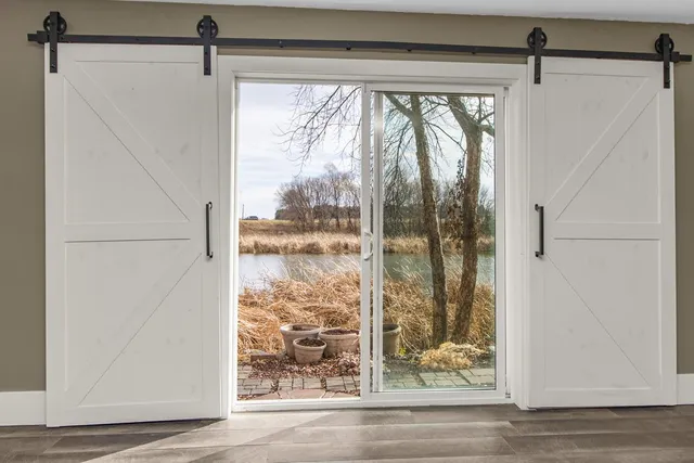 $565,000 | 1031 Homestead Drive, Jordan, MN 55352