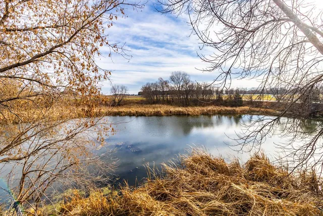 $565,000 | 1031 Homestead Drive, Jordan, MN 55352