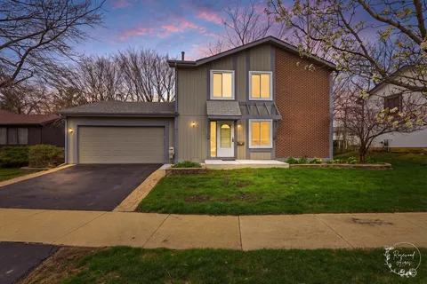 $495,000 | 774 Yosemite Trail, Roselle, IL 60172