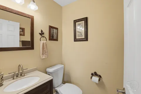 $495,000 | 774 Yosemite Trail, Roselle, IL 60172