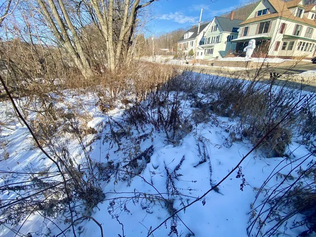 $50,000 | 108 Granite Street, Mexico, ME 04257