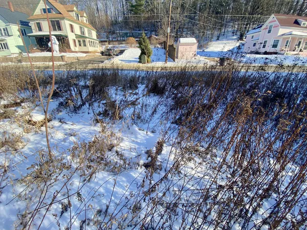 $30,000 | 108 Granite Street, Mexico, ME 04257