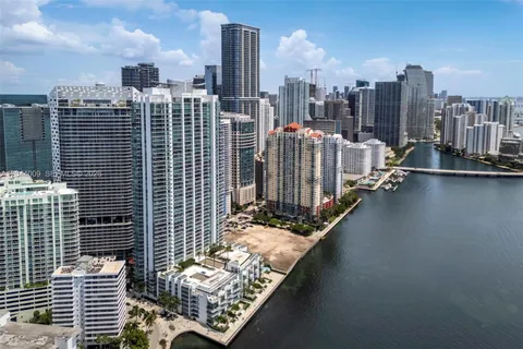 $755,000 | 1331 Brickell Bay Drive, Unit 904, Miami, FL 33131