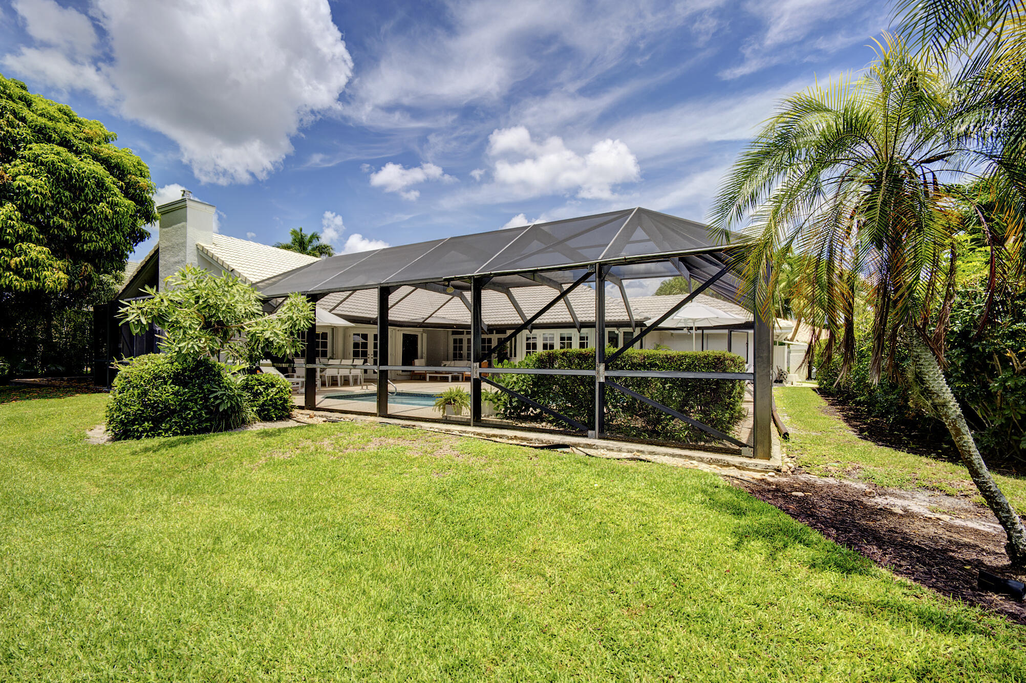 10252 Shireoaks Lane Boca Raton, FL 33498 - Photo 43 of 51 alfa38