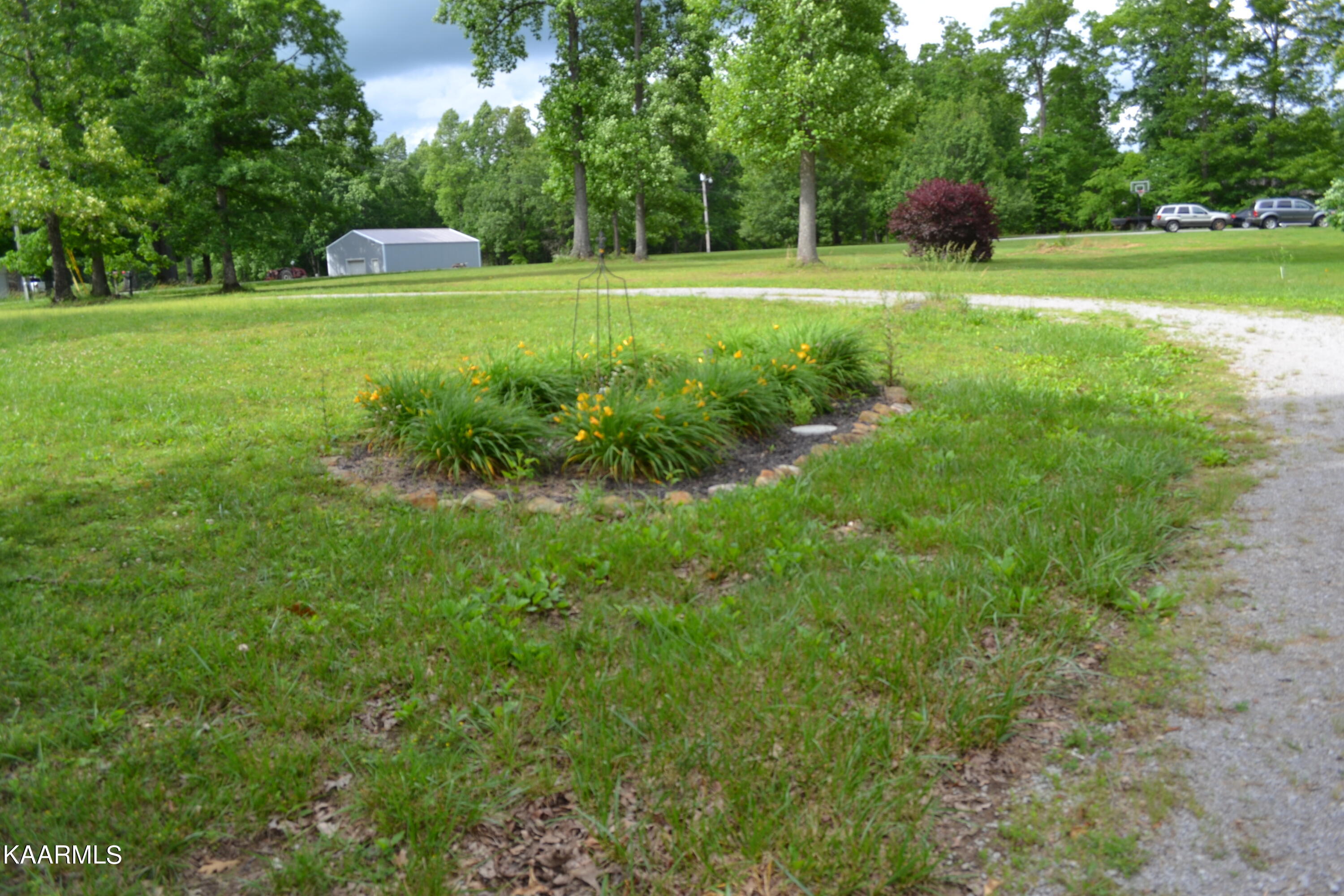 286 Jim Garrett Road Crossville, TN 38571 - Photo 3 of 30 Circle Drive