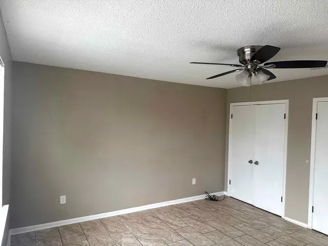 $1,400 | 588 Oak Avenue, Unit B, Harahan, LA 70123