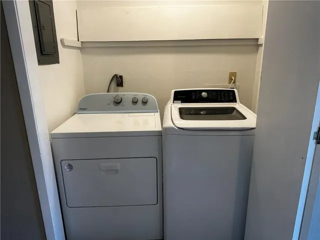 $1,400 | 588 Oak Avenue, Unit B, Harahan, LA 70123