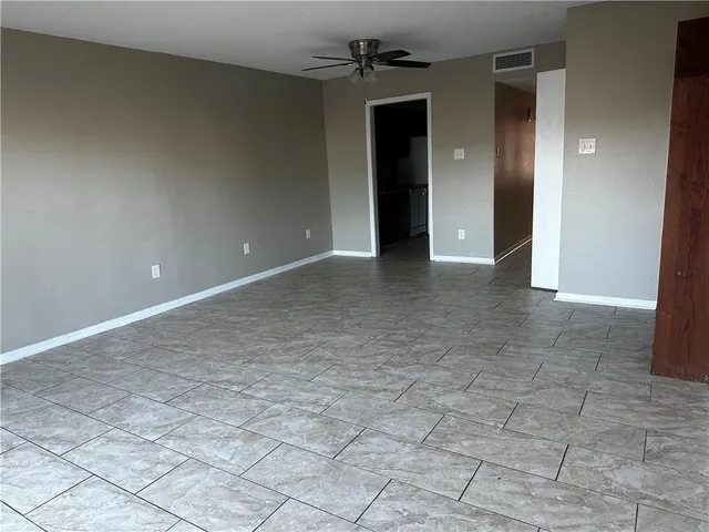 $1,400 | 588 Oak Avenue, Unit B, Harahan, LA 70123