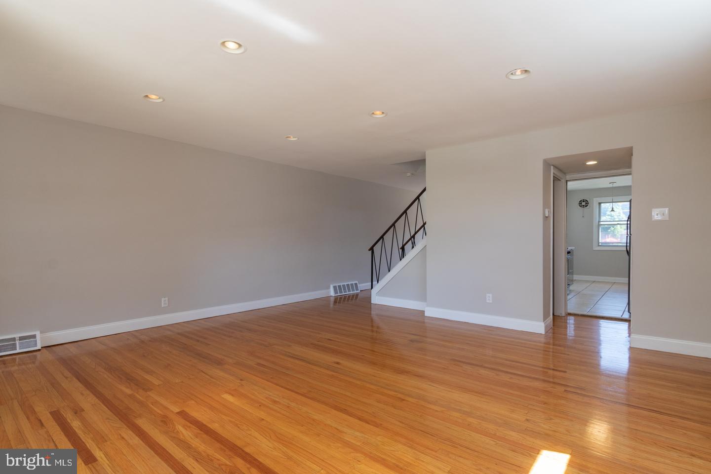 3732 Lankenau Road Philadelphia, PA 19131 - Photo 17 of 49 Gallery Image 17