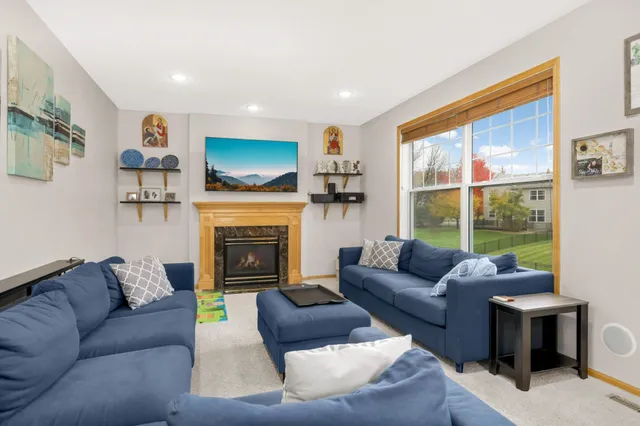 $3,650 | 14009 52nd Avenue North, Plymouth, MN 55446