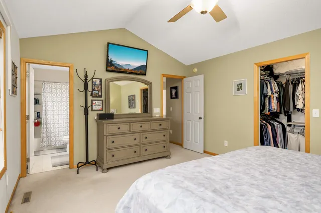 $3,650 | 14009 52nd Avenue North, Plymouth, MN 55446