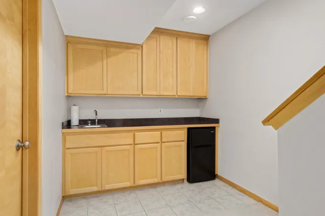 $3,650 | 14009 52nd Avenue North, Plymouth, MN 55446