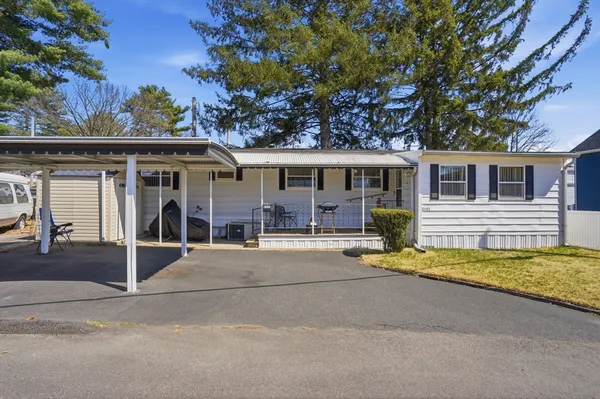 $125,000 | 1346 Newport Avenue, Unit C11, Attleboro, MA 02703