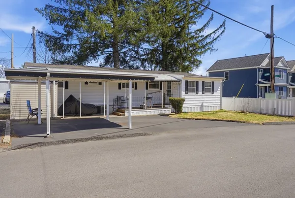 $125,000 | 1346 Newport Avenue, Unit C11, Attleboro, MA 02703