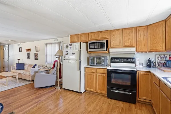 $125,000 | 1346 Newport Avenue, Unit C11, Attleboro, MA 02703