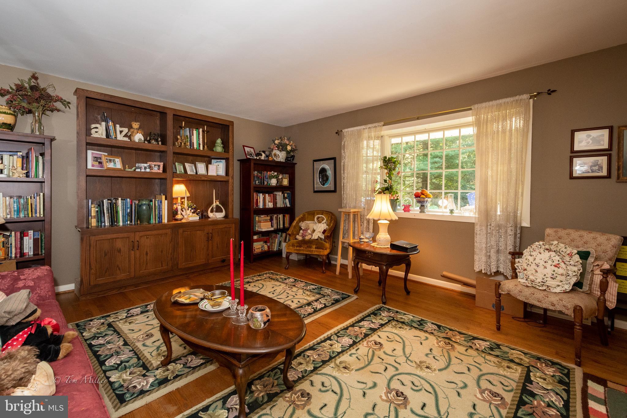 2744 Greene Road Baldwin, MD 21013 - Photo 7 of 32 Living Room