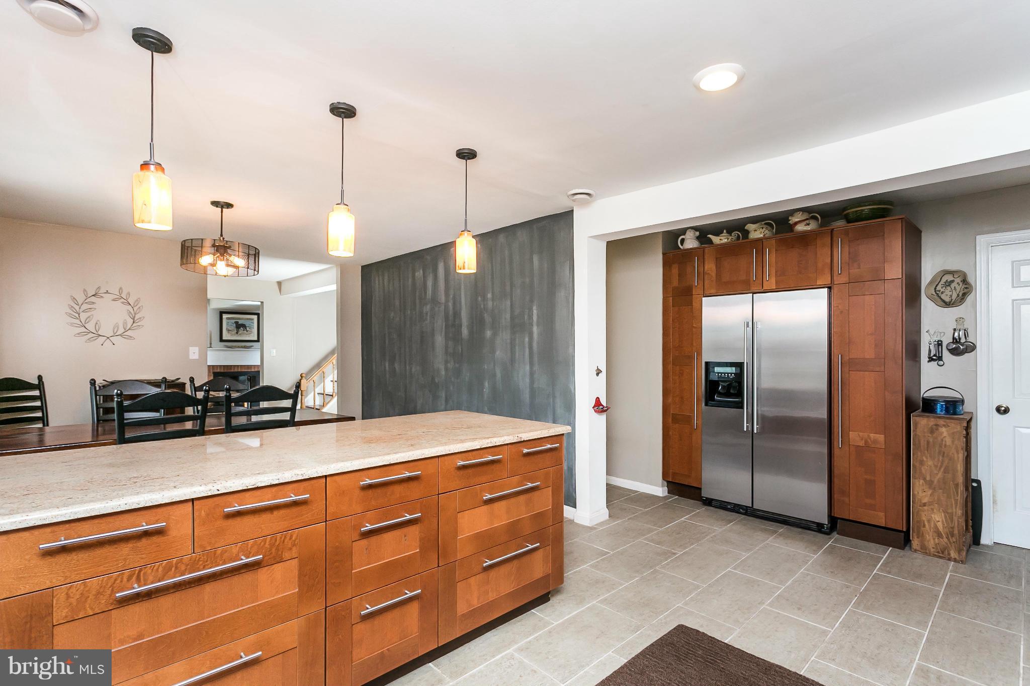 1109 Valewood Road Baltimore, MD 21286 - Photo 5 of 30 Island