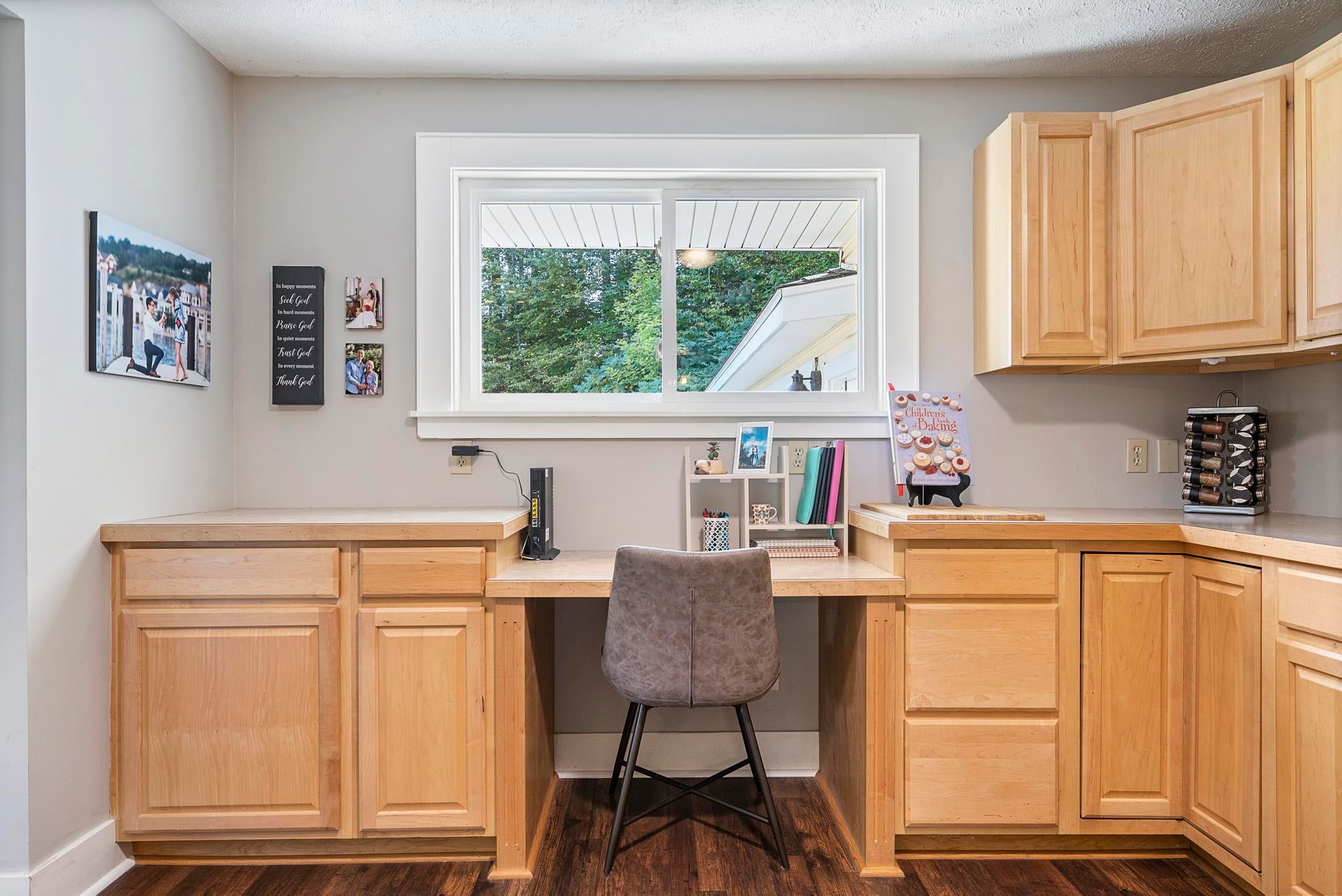 6598 East Mitchell Road Petoskey, MI 49770 - Photo 22 of 33 Gallery Image 22