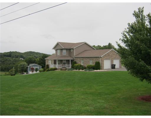 239 West Jefferson Road Butler, PA 16002 - Photo 2 of 10 Exterior Front.