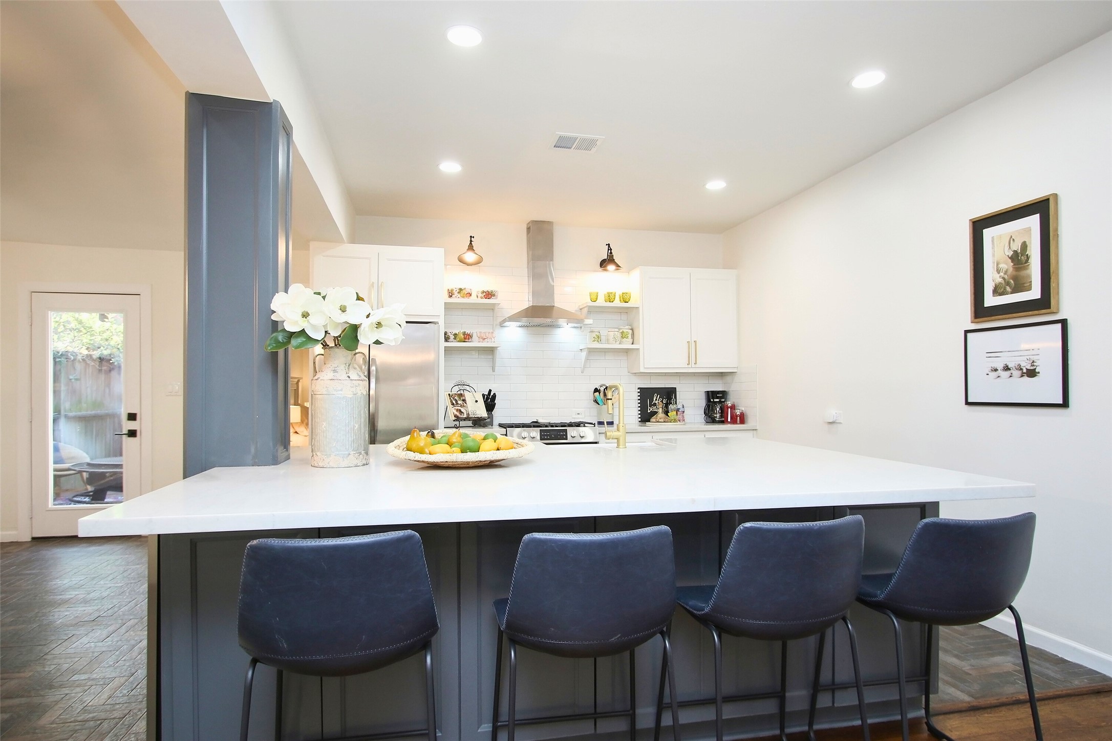 1818 Haver Street Houston, TX 77006 - Photo 3 of 28 a view of a dining room with furniture