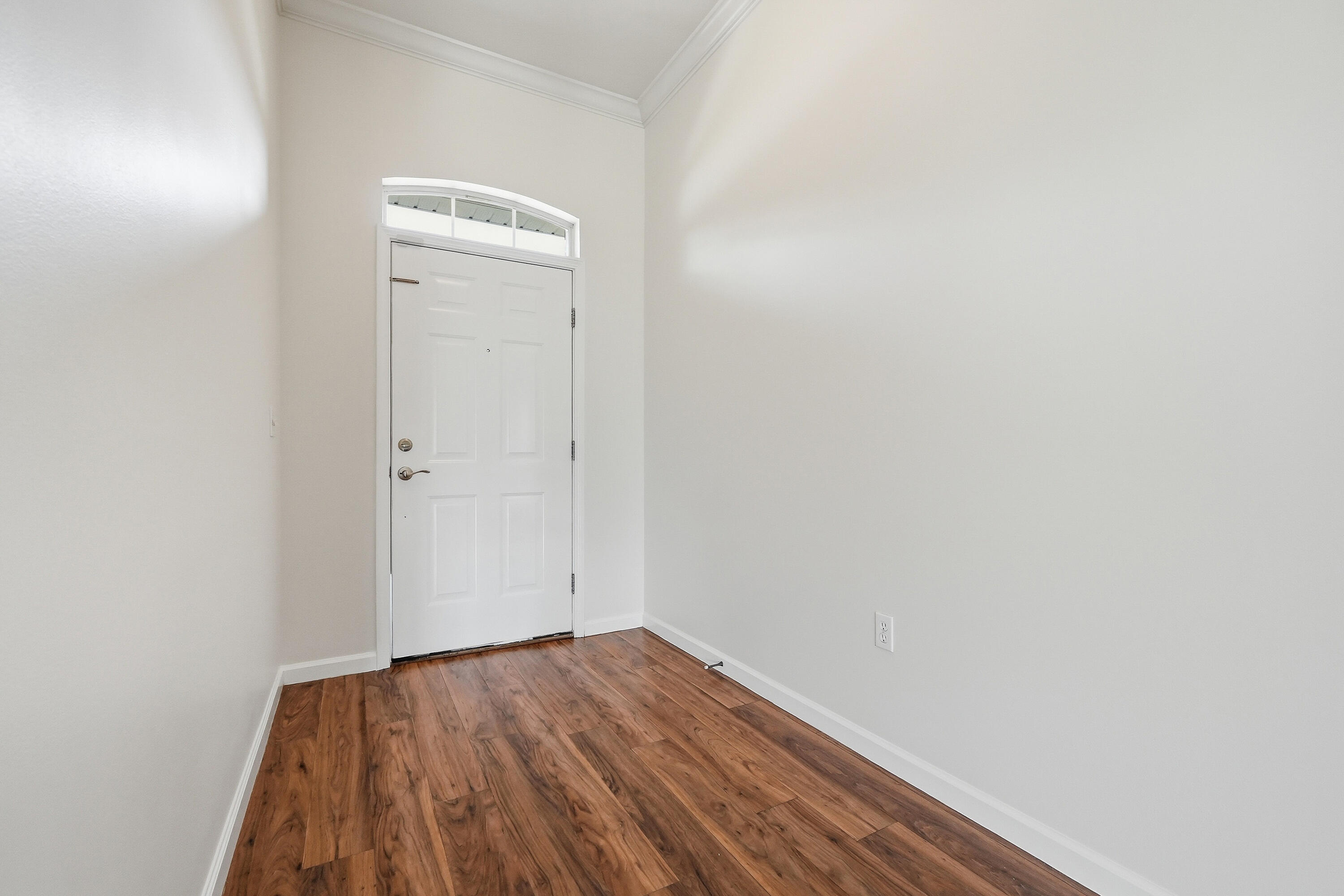 2264 Lewis Street Crestview, FL 32536 - Photo 4 of 54 001_cpzH