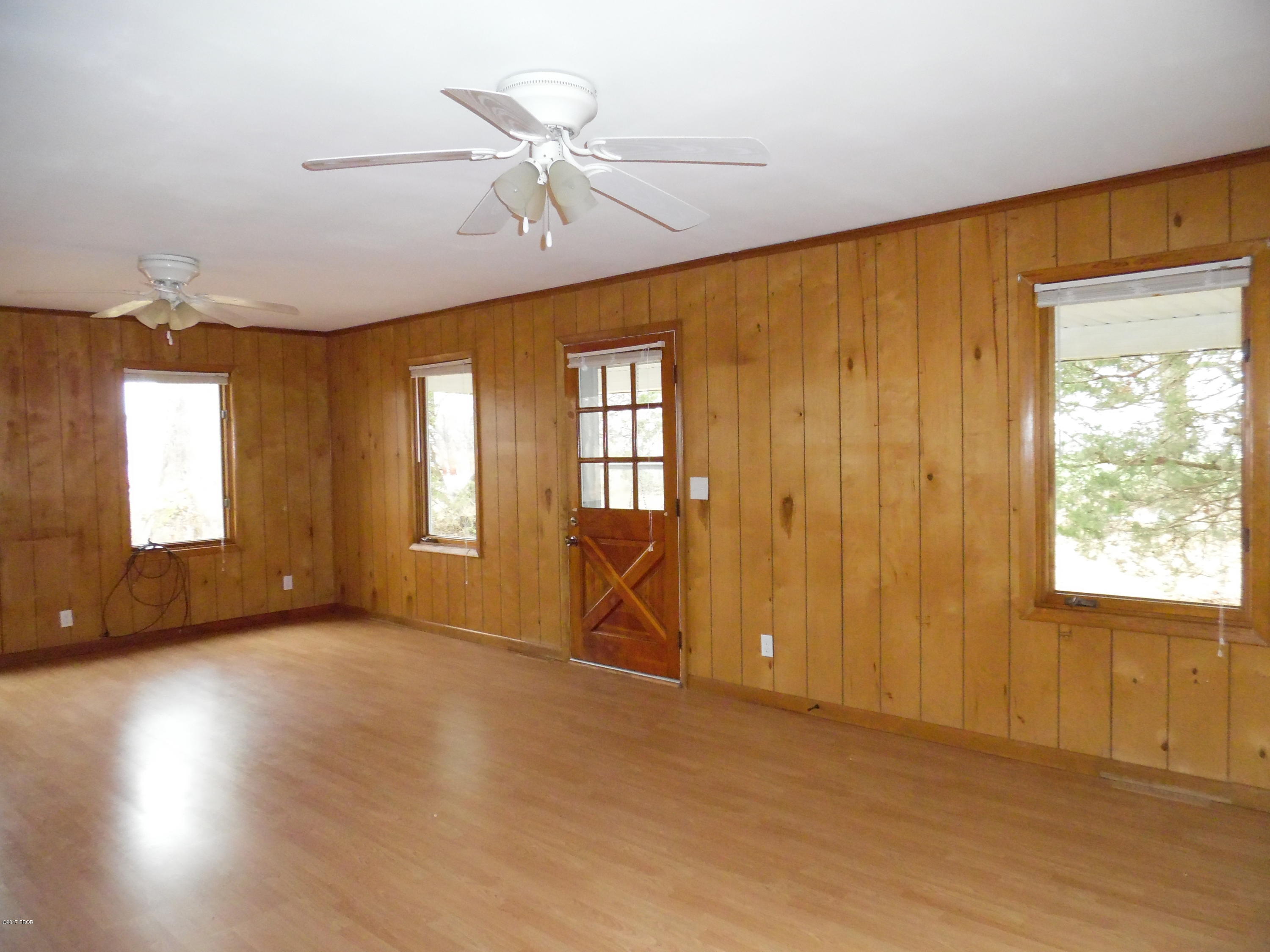 18524 East Saddle Club Road Belle Rive, IL 62810 - Photo 4 of 11