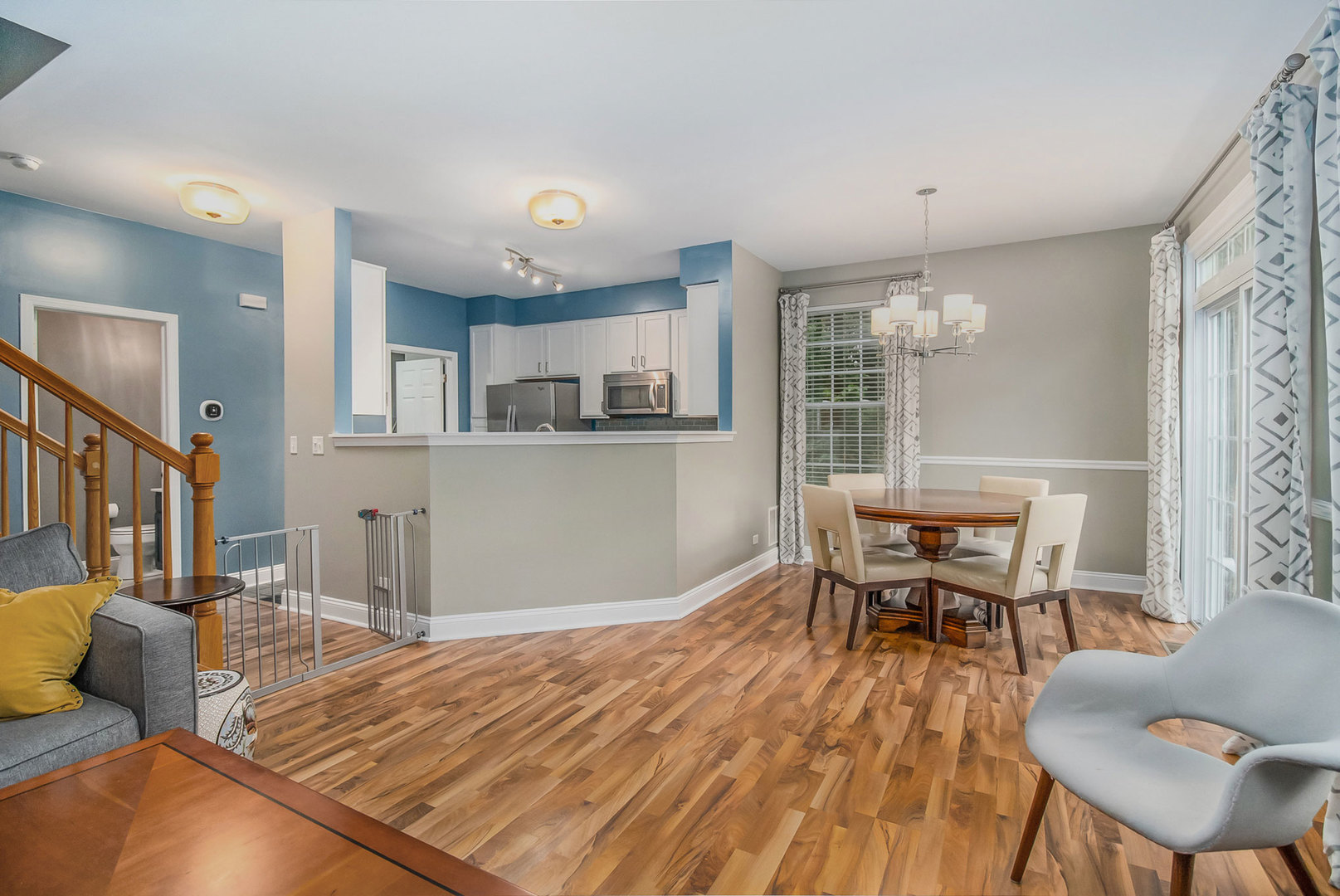1928 West Cobblestone Road Romeoville, IL 60446 - Photo 4 of 24